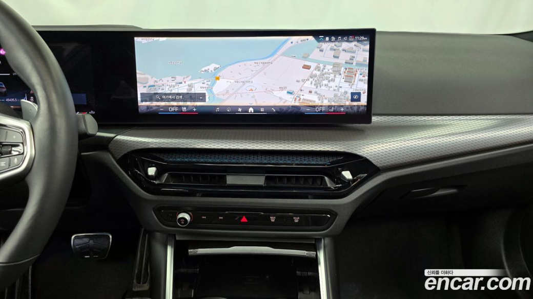 BMW 3-Series 320i M Sport, 2025
