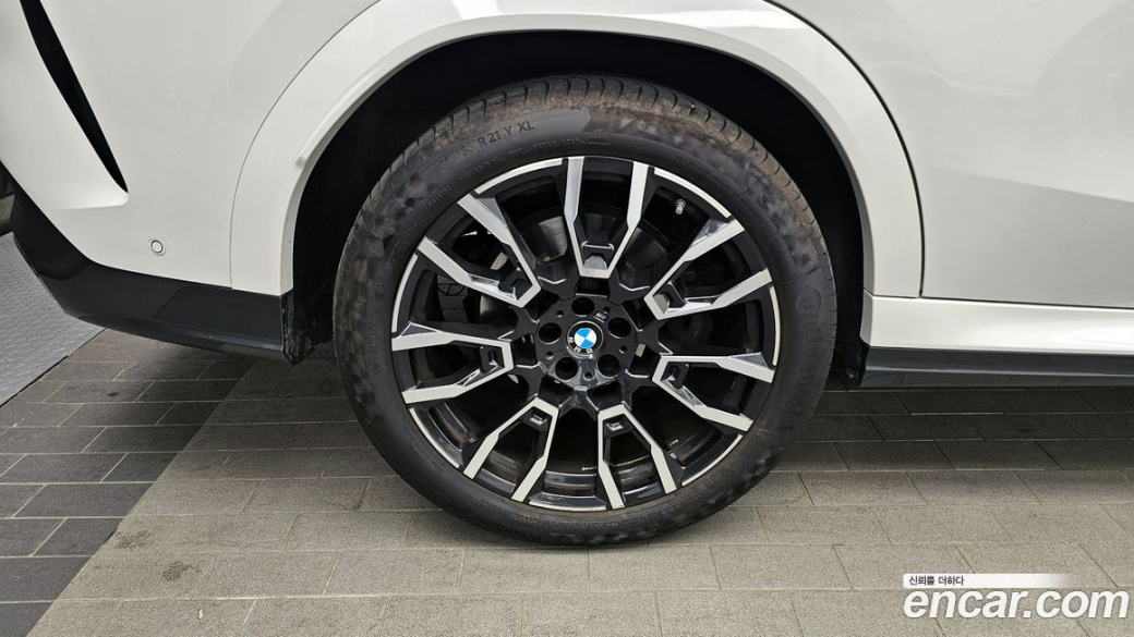 BMW X6 xDrive40i M Sport, 2025
