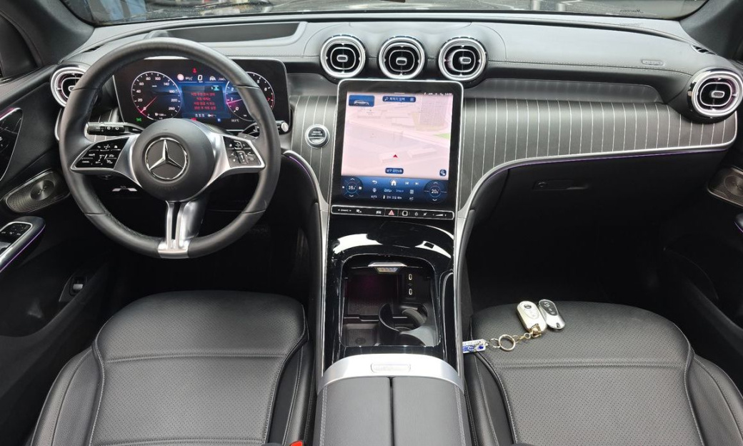 Mercedes-Benz GLC-Class GLC 300 4MATIC Avantgarde, 2025