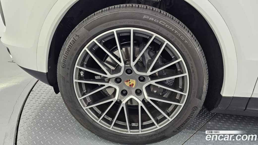 Porsche Cayenne 3.0, 2023