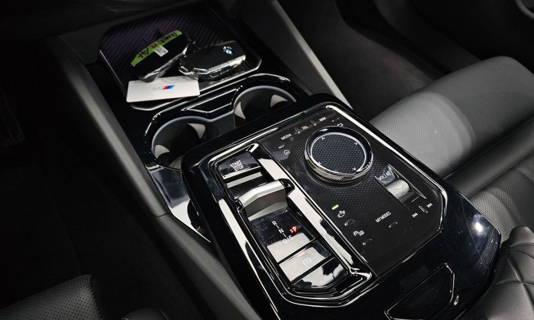 BMW 5-Series 520i M Sport, 2024