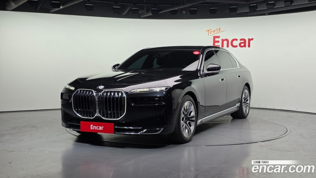 BMW 7-Series 740d xDrive Design Pure Excellence, 2023