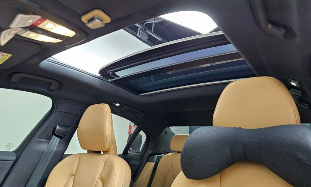 Volvo S60 B5 Ultimate Bright, 2024