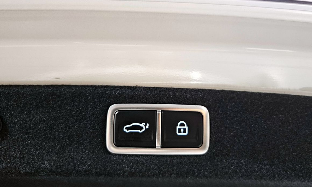 Hyundai Grandeur 2,5 Gasoline 2WD, 2023
