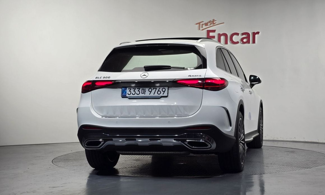 Mercedes-Benz GLC-Class GLC300 4MATIC AMG Line, 2025