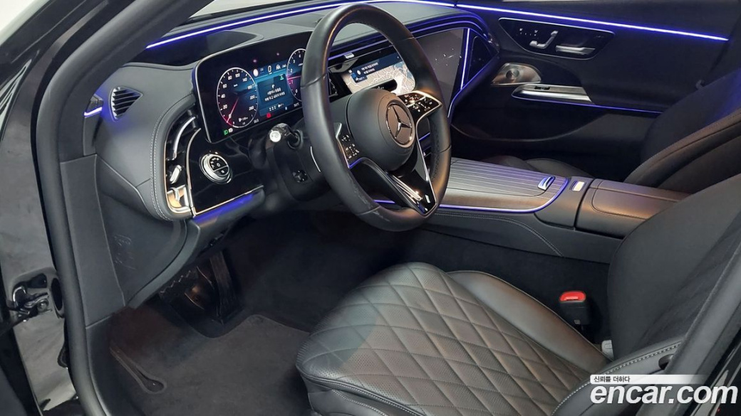 Mercedes-Benz E-Class E450 4MATIC Exclusive, 2024