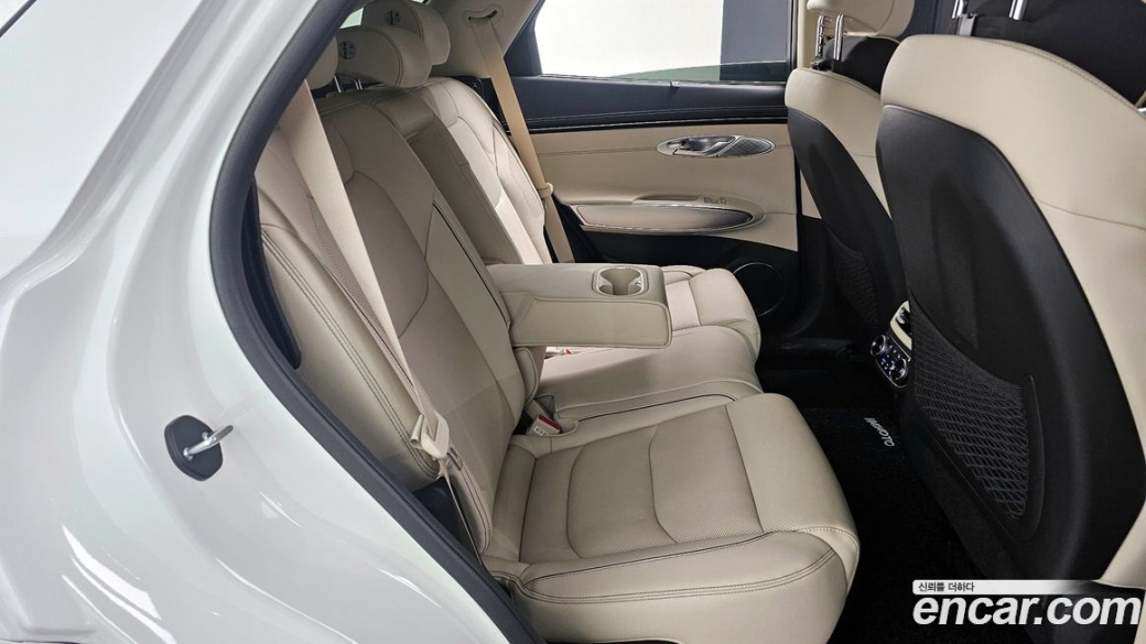 Genesis GV70 2.5T Gasoline AWD, 2024