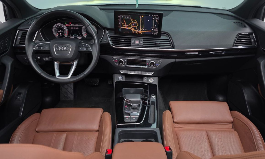 Audi Q5 45 TFSI Quattro Premium, 2022
