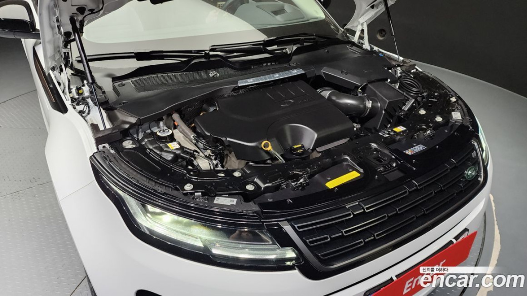 Land Rover Range Rover Evoque P250 Dynamic SE, 2024