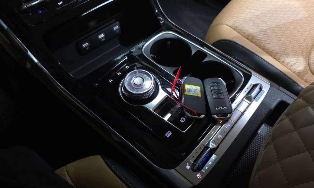 Kia Carnival 7-Seater Noblesse, 2023