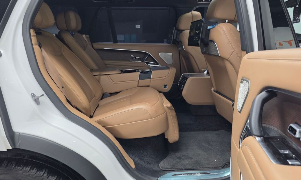 Land Rover Range Rover P530 Autobiography Long Wheel Base, 2023