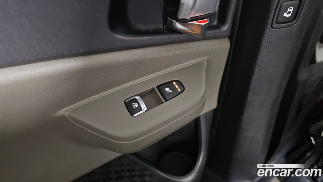 Kia Carnival 9-Seater Noblesse, 2025