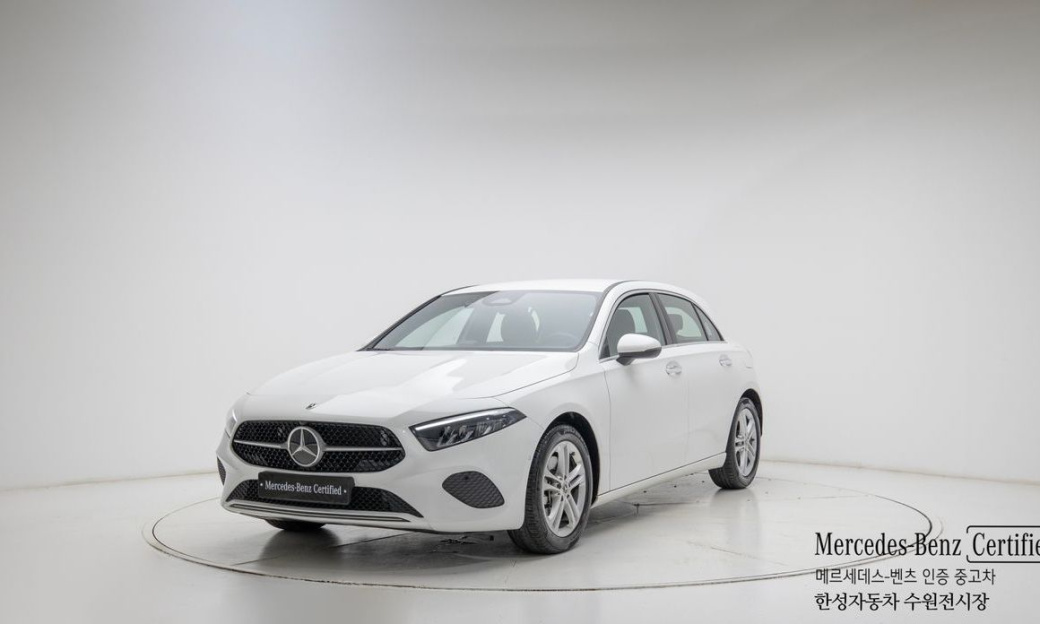Mercedes-Benz A-Class A220 Hatchback, 2025