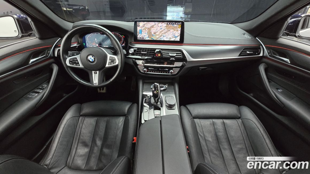 BMW 5-Series 520i M Sport, 2023
