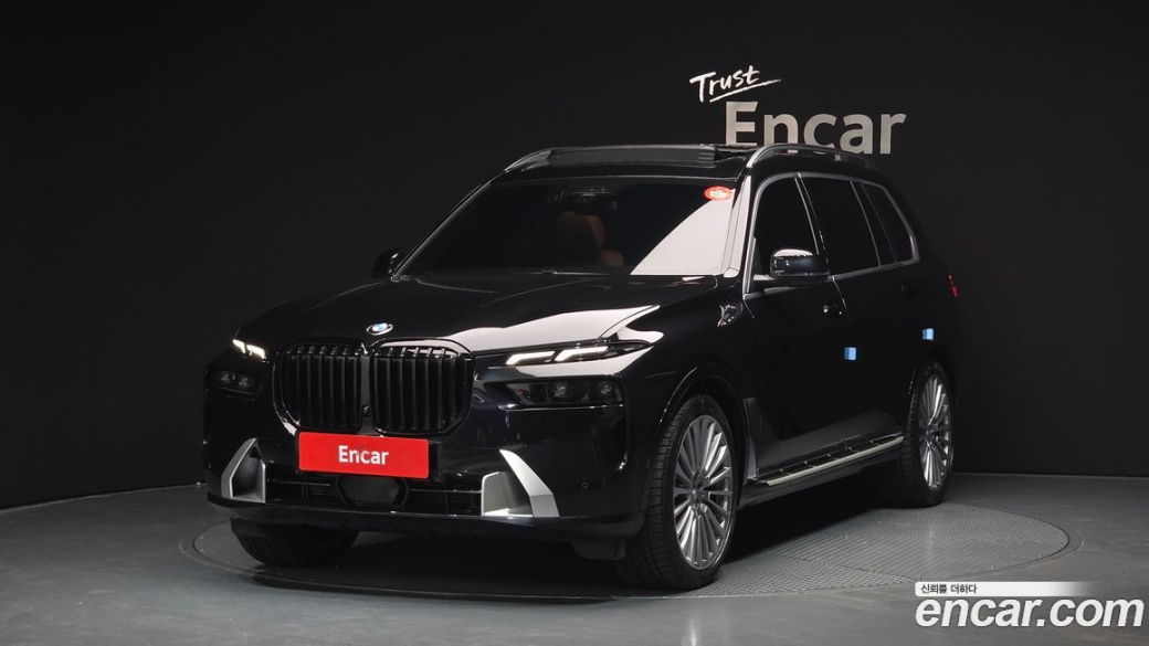 BMW X7 xDrive 40i Design Pure Excellence 7-Seater, 2024