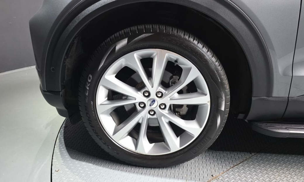 Ford Explorer 3.0 Platinum 4WD, 2022