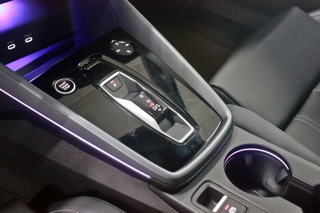 Audi A3 40 TFSI Premium, 2026