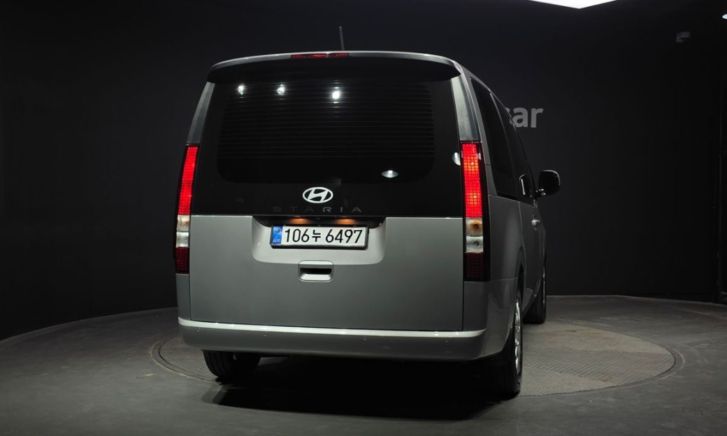 Hyundai Staria Tourer 9-Seater, 2025