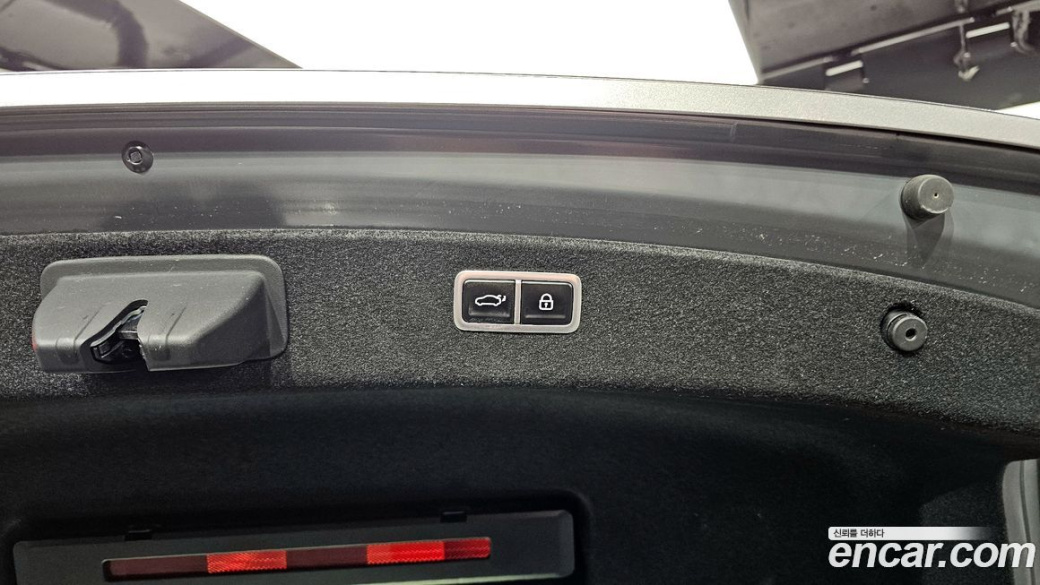Genesis G80 Gasoline 2.5 Turbo AWD, 2025
