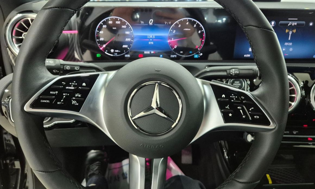 Mercedes-Benz A-Class A220 Hatchback, 2024