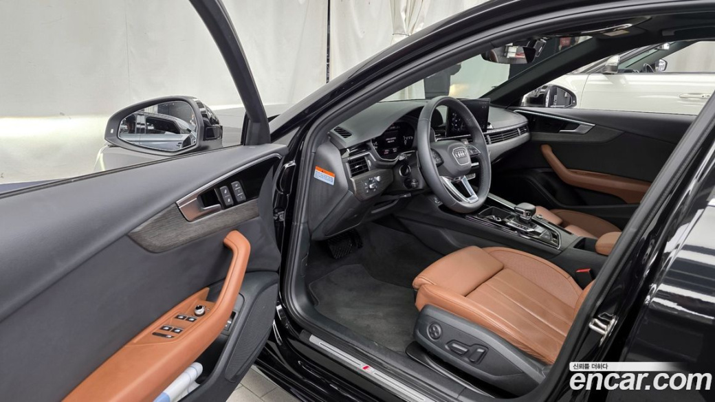 Audi A4 40 TFSI Premium, 2023