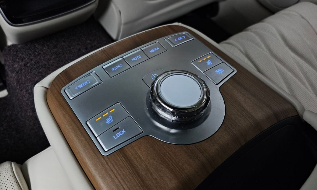 Genesis G80 Gasoline 2.5 Turbo 2WD, 2025