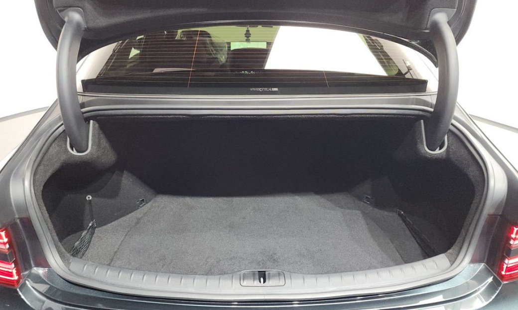 Genesis G80 Gasoline 2.5 Turbo AWD, 2024