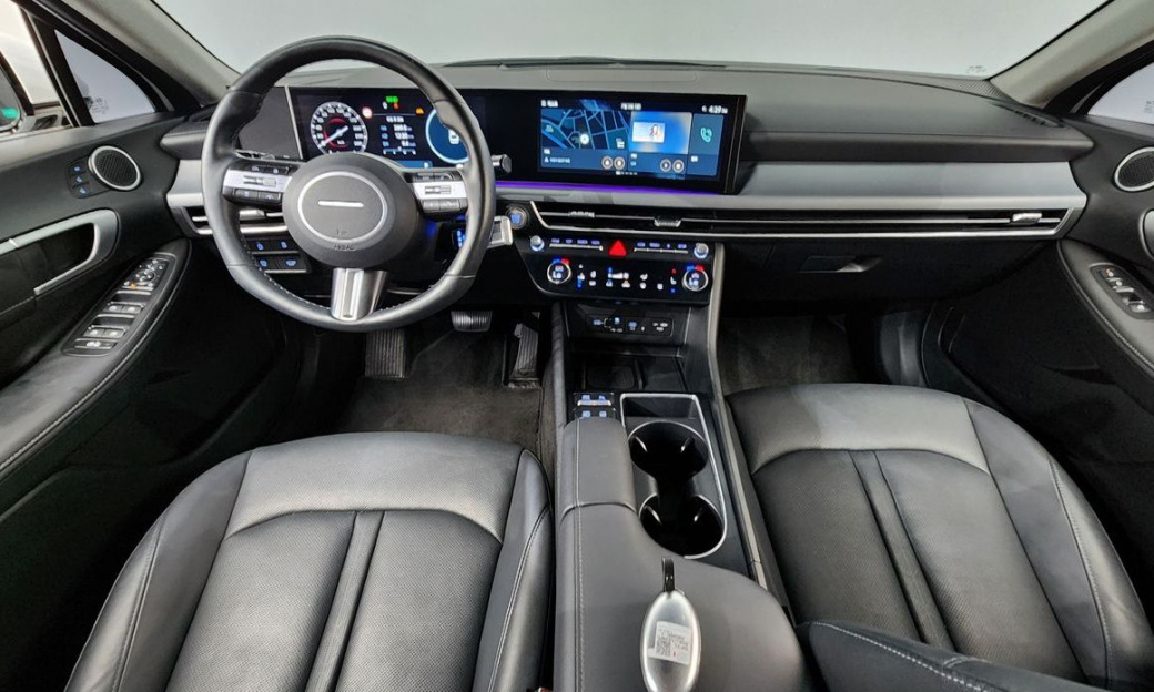 Hyundai Sonata 2.0, 2024