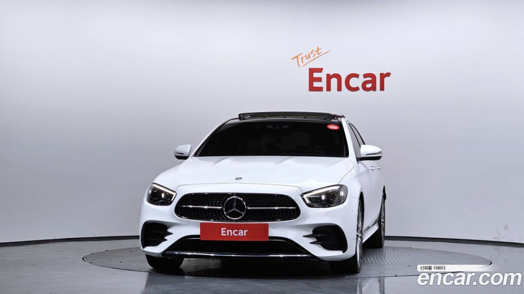 Mercedes-Benz E-Class E350 4MATIC AMG Line, 2022