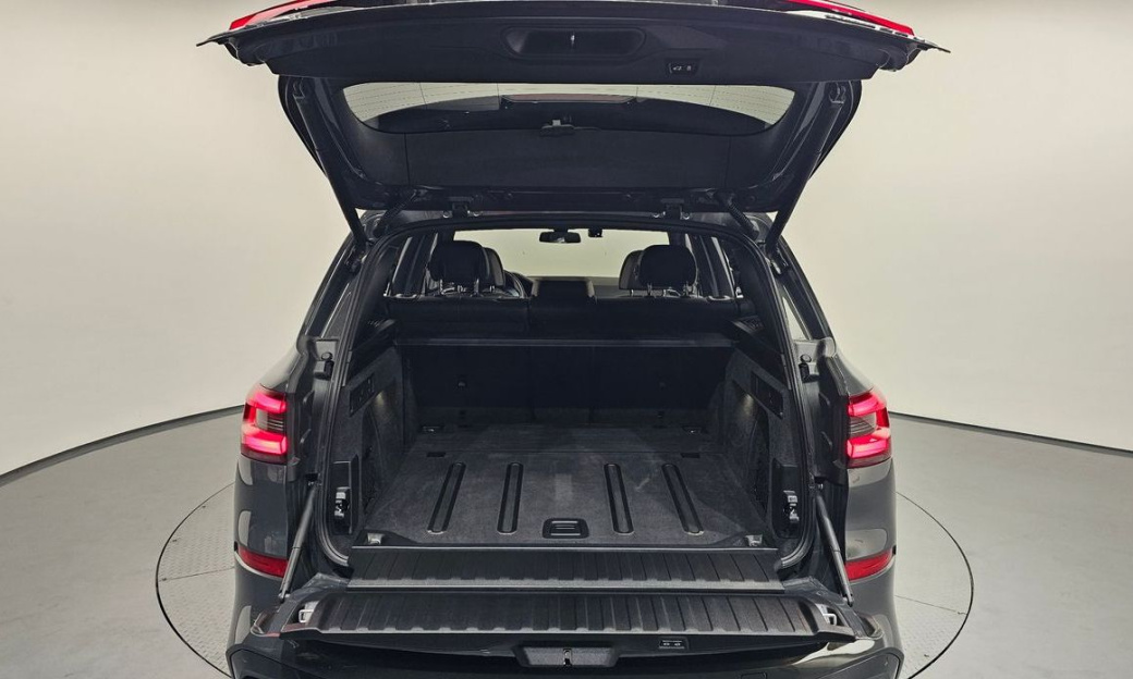 BMW X5 xDrive 40d M Sport, 2022