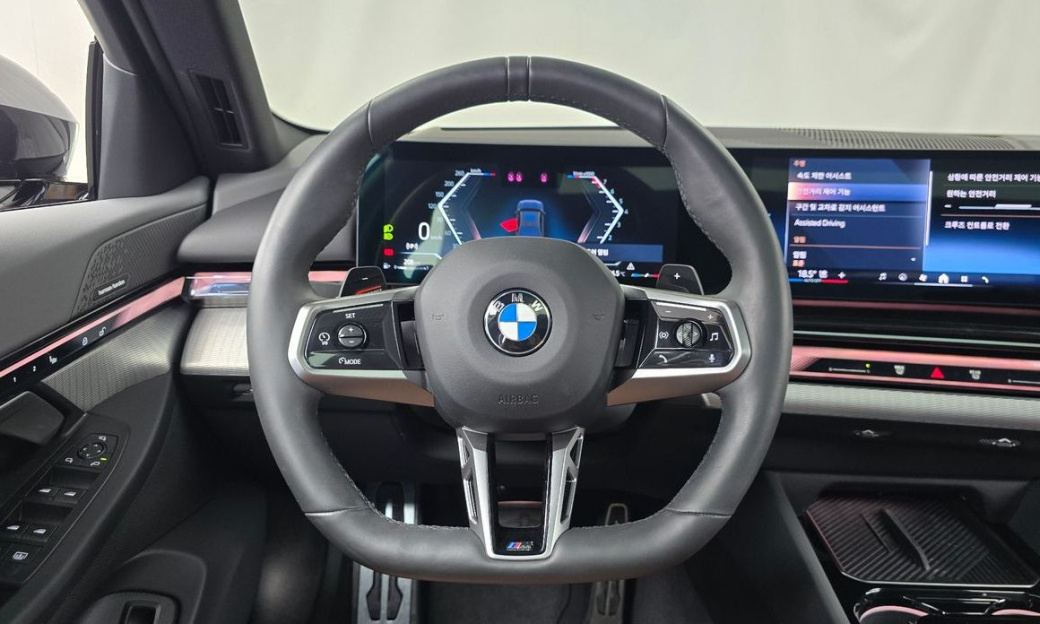 BMW 5-Series 530i xDrive M Sport, 2024