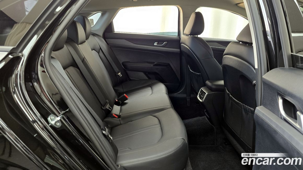 Kia K5 2.0, 2024