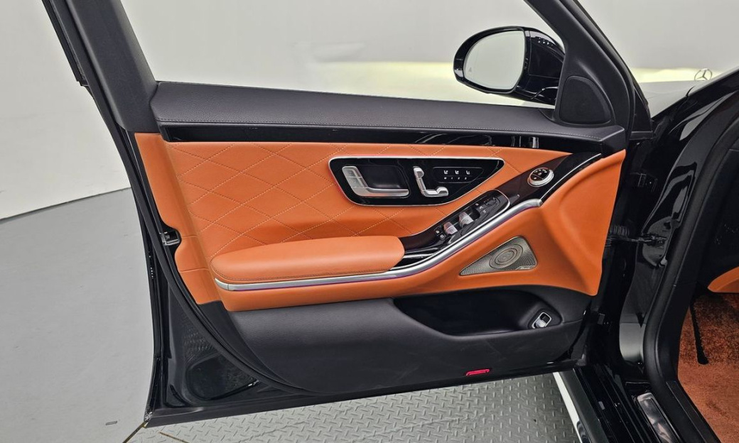 Mercedes-Benz S-Class S500L 4MATIC, 2024