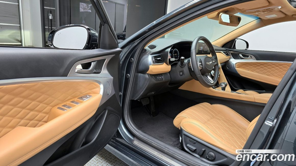 Genesis G70 Gasoline 2.0T 4WD, 2023