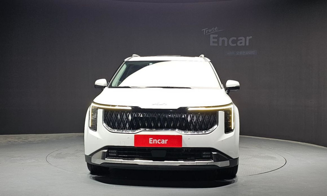 Kia Carnival 9-Seater Noblesse, 2024