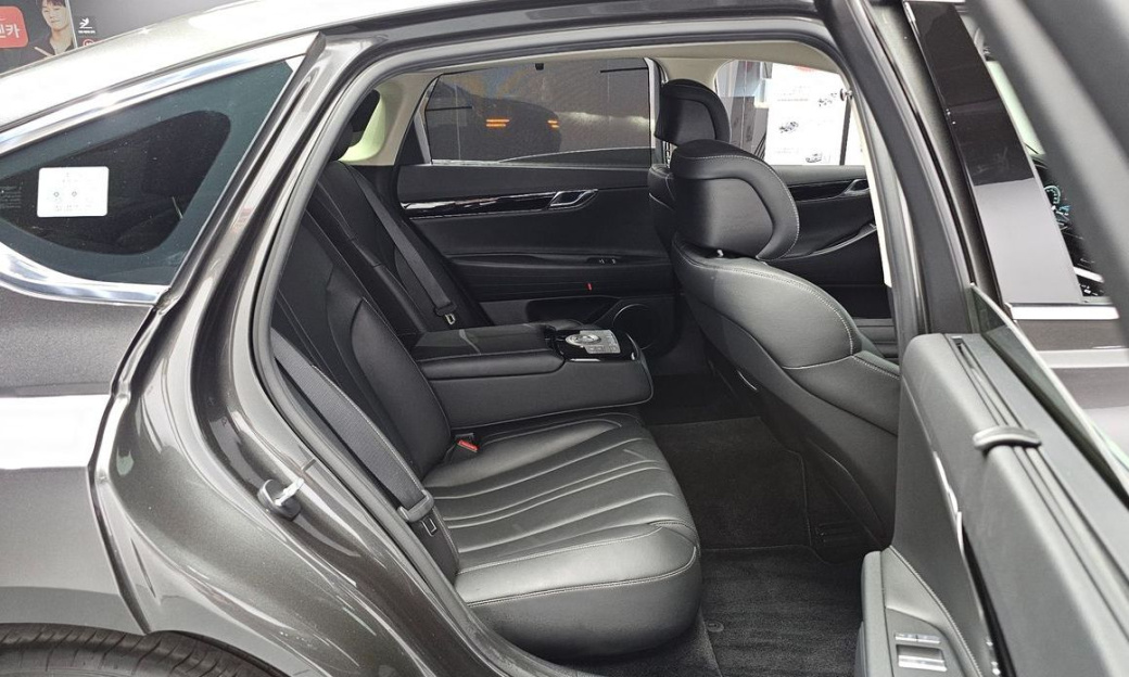 Genesis G80 Gasoline 2.5 Turbo AWD, 2022