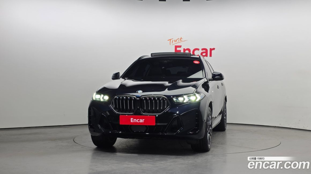 BMW X6 xDrive40i M Sport, 2024