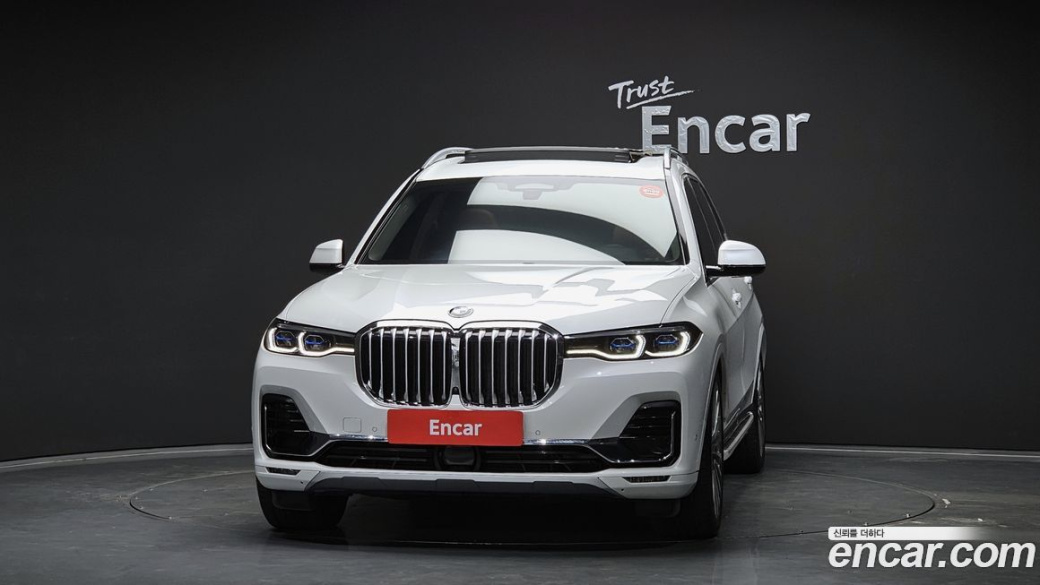 BMW X7 xDrive 40d Design Pure Excellence 6-Seater, 2022