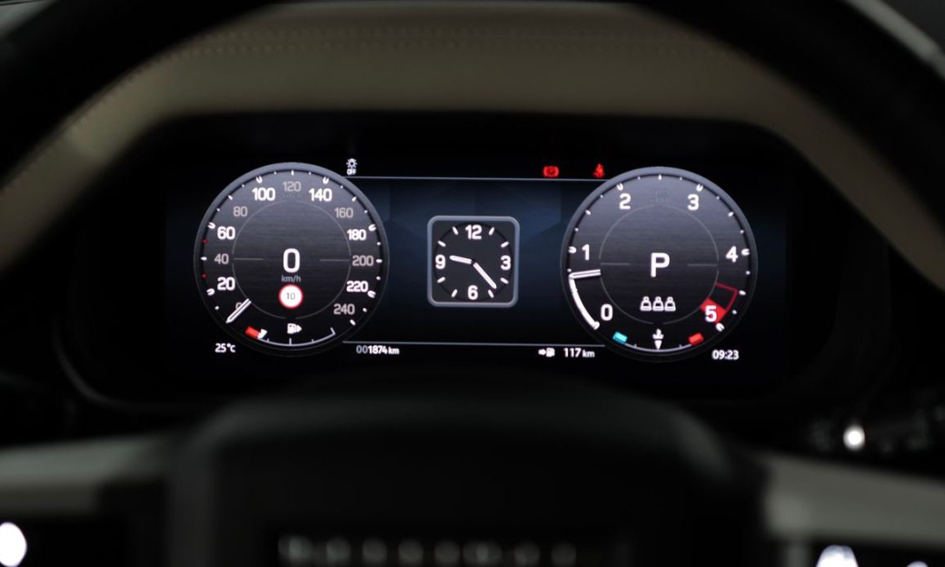 Land Rover Defender 90 D250 SE, 2023