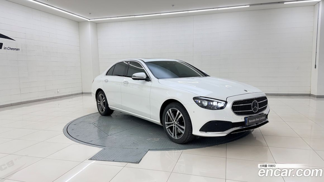 Mercedes-Benz E-Class E350 4MATIC Avantgarde, 2022