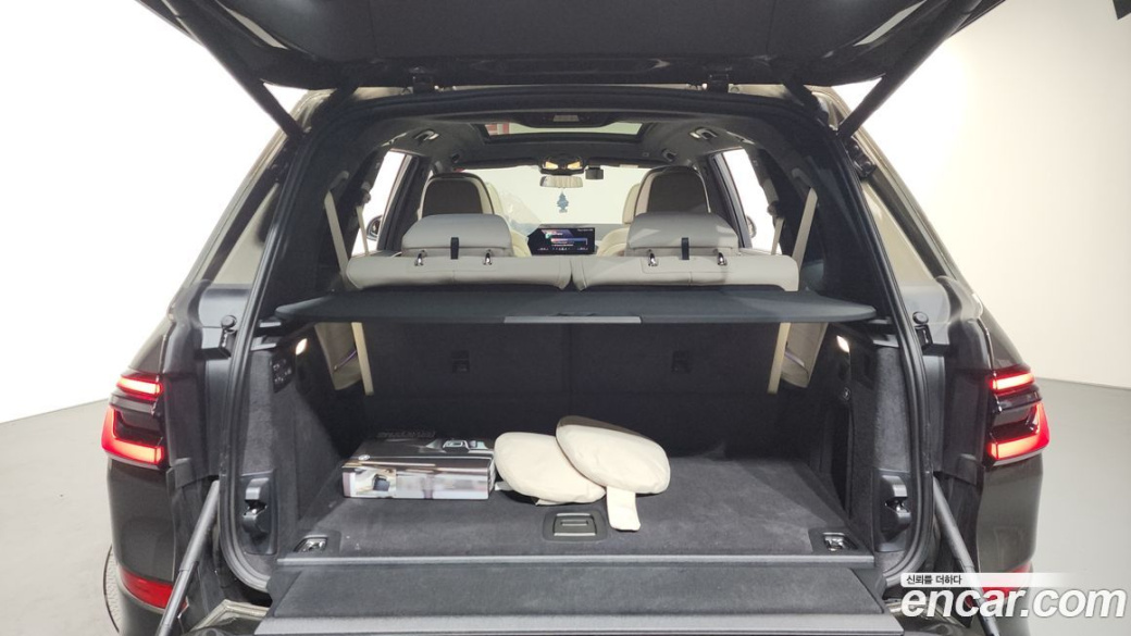 BMW X7 xDrive 40i M Sport 6STR, 2025