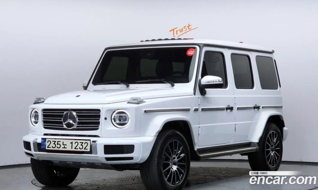 Mercedes-Benz G-Class G400d, 2023