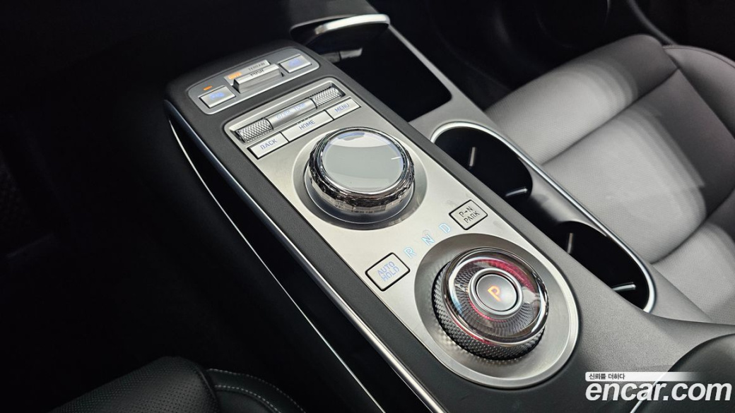 Genesis GV70 2.5T Gasoline AWD, 2024