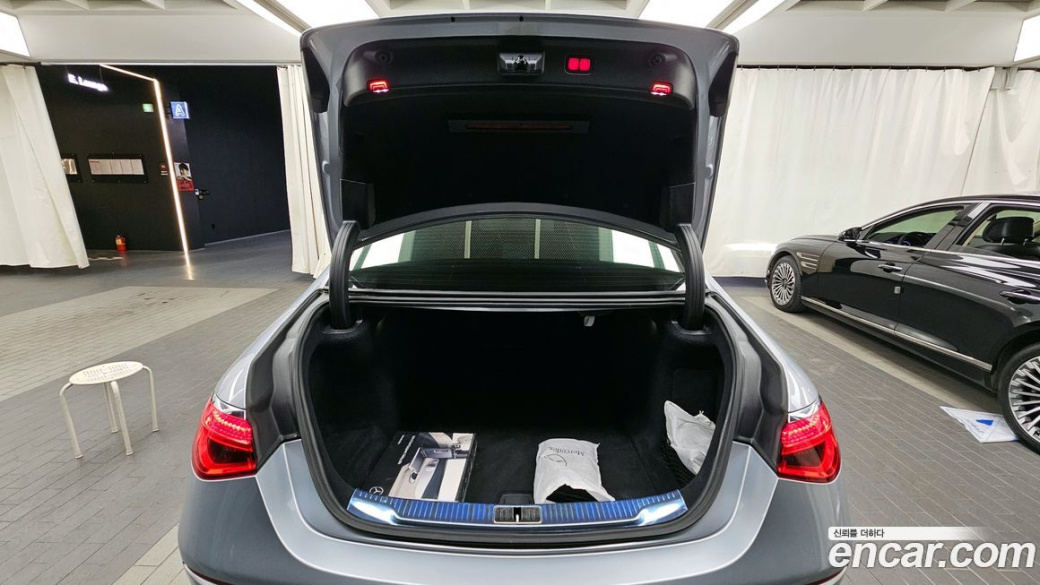 Mercedes-Benz S-Class S400 d 4MATIC, 2022