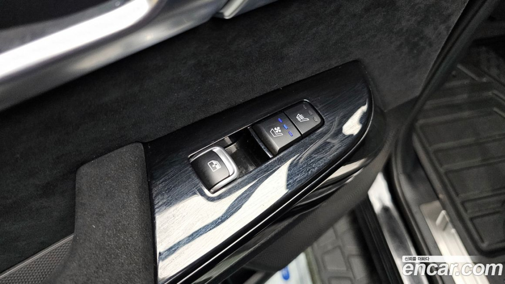 Kia Mohave Diesel 3.0 4WD 6-Seater, 2022