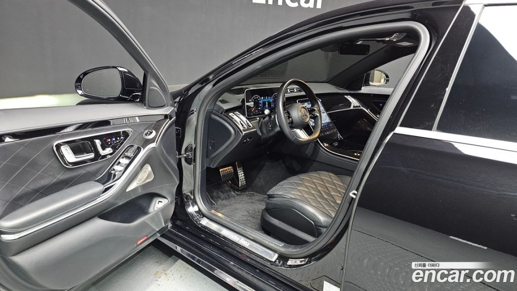 Mercedes-Benz S-Class S500L 4MATIC, 2024