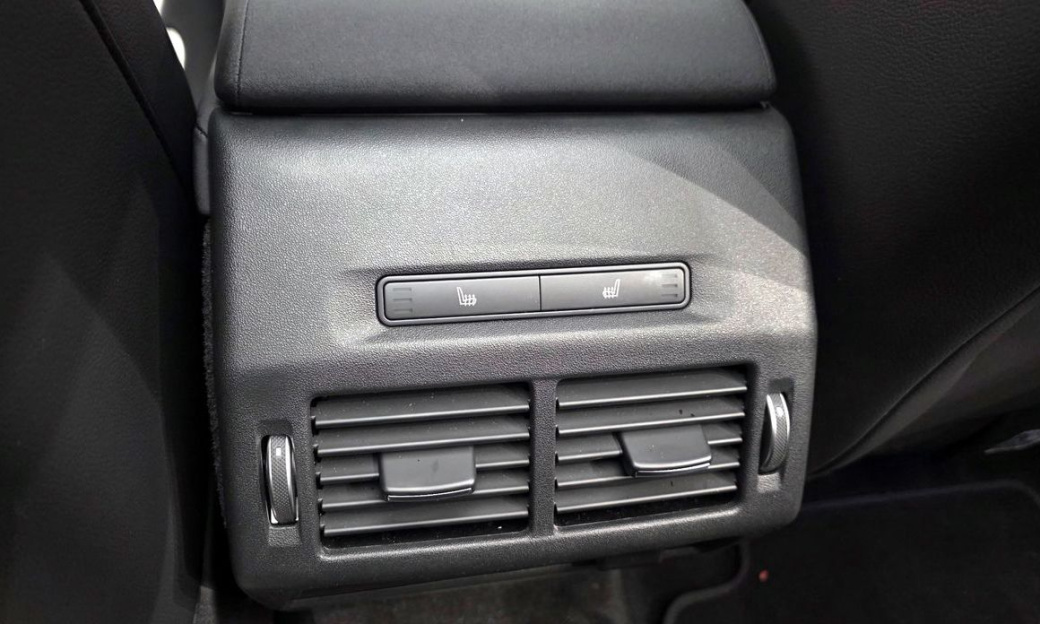Land Rover Discovery Sport P250 Dynamic SE, 2025
