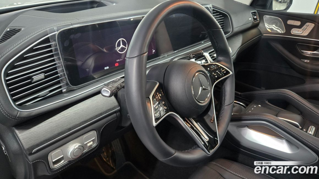 Mercedes-Benz GLE-Class GLE450 4MATIC, 2025