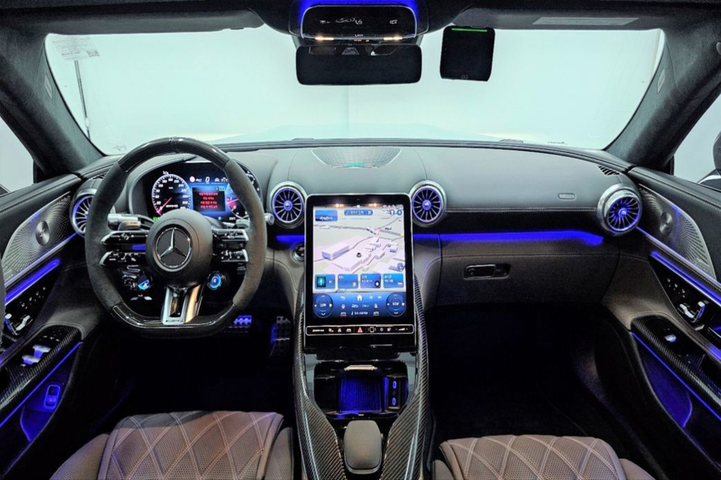 Mercedes-Benz SL-Class AMG SL63 4MATIC+, 2024