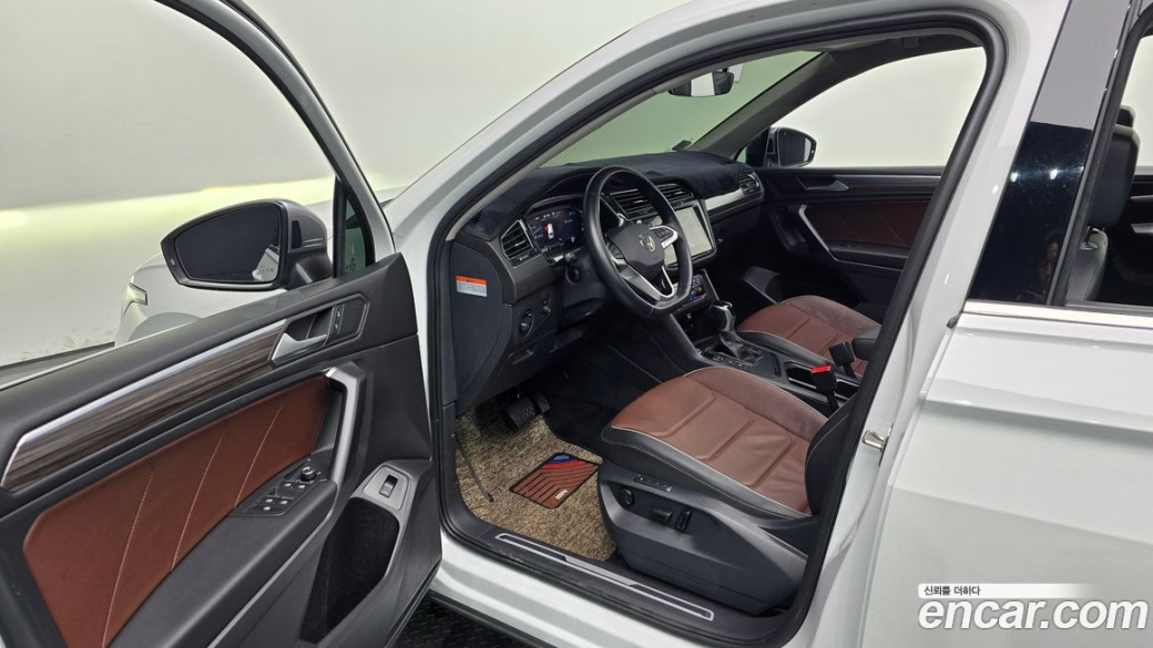 Volkswagen Tiguan 2.0 TSI Prestige, 2023